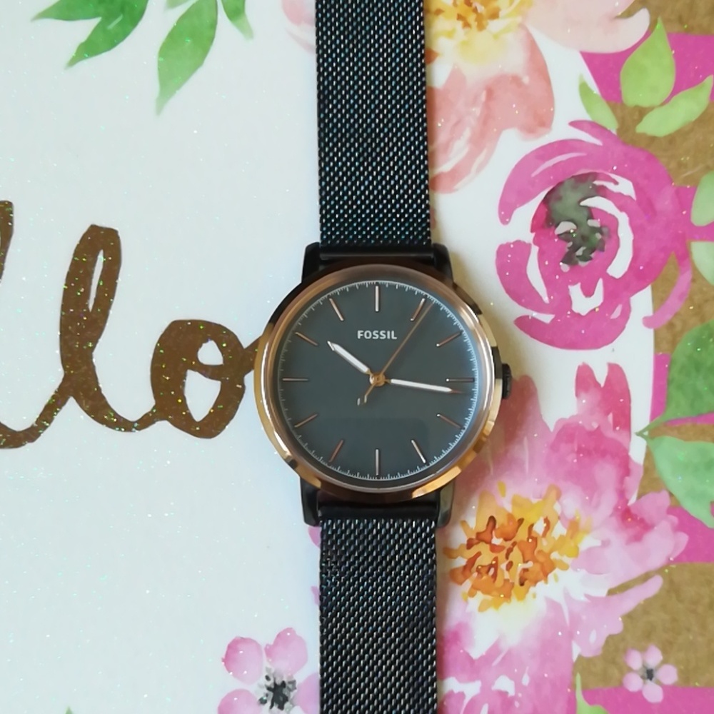 Fossil Watch, Adjustable Mesh Strap - image 3